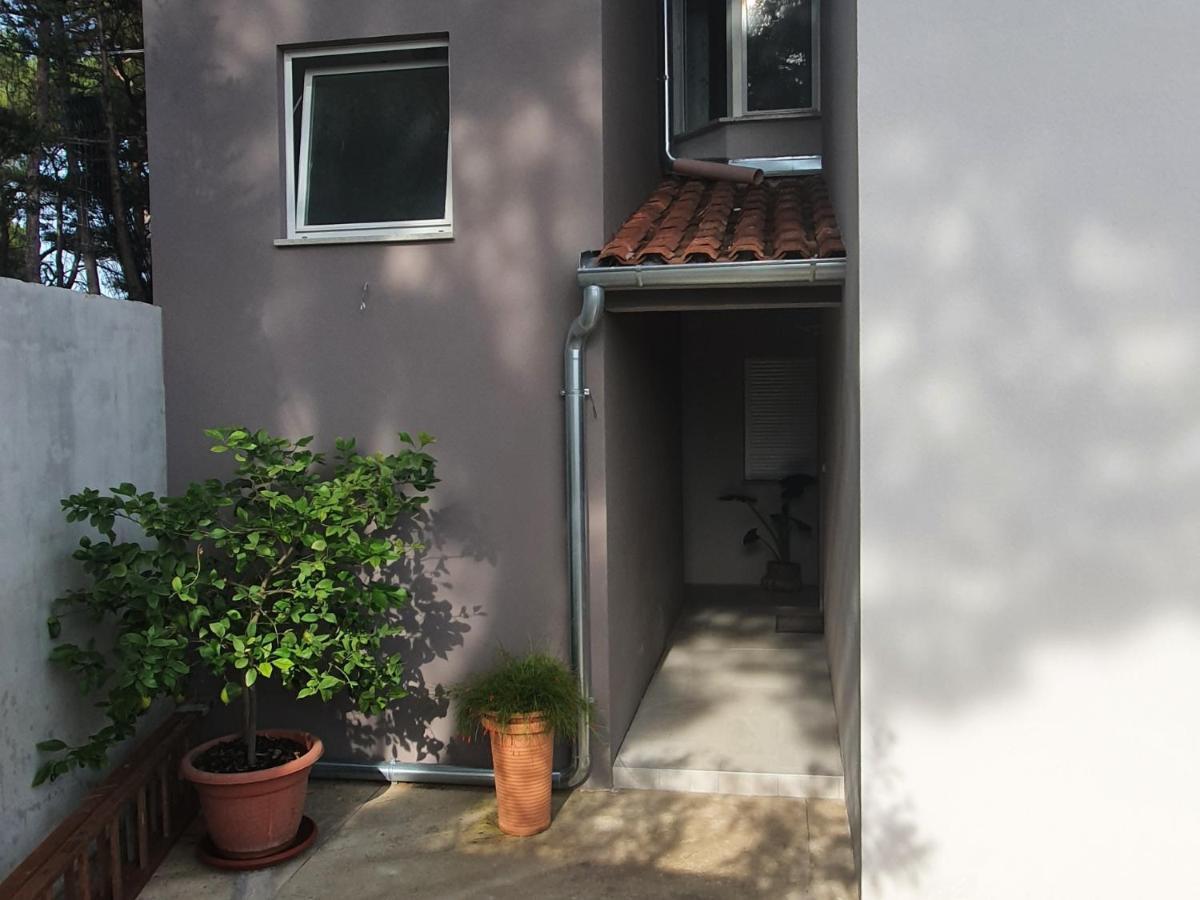Apartman Tika Пула Екстериор снимка